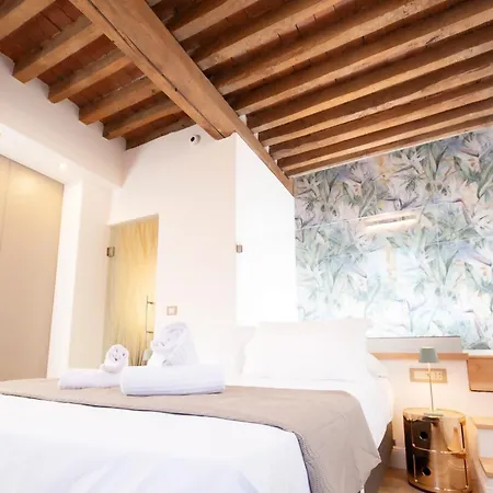 Il Drago Di San Giorgio - Boutique & Kitchen Bed and Breakfast 4*